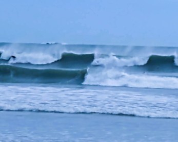 Sachuest Beach Surfers end